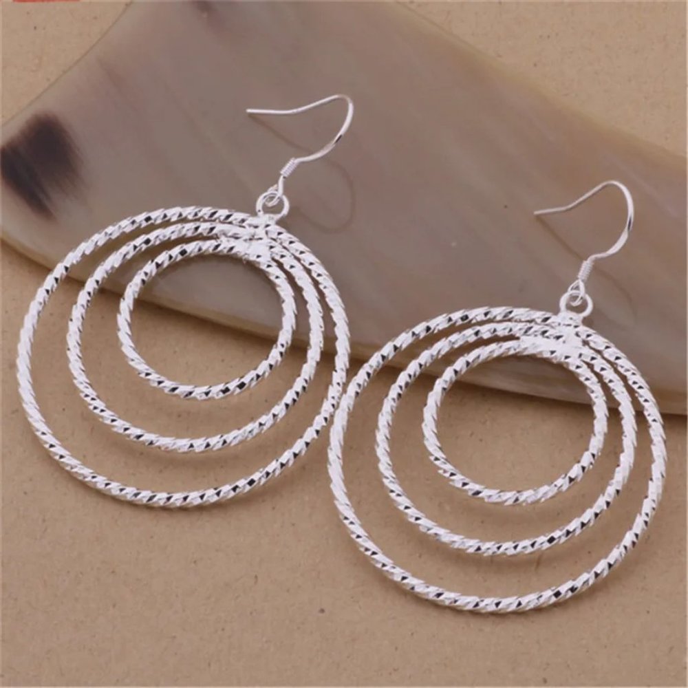 Gorgeous 3 Circles Hanging Earrings, Solid Sterling Silver "Hypoallergenic" - Picture 6 of 9